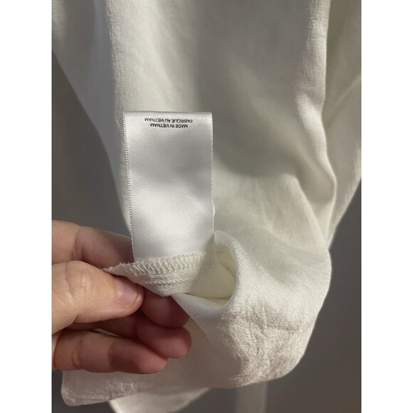 Express Cream V Neck Tank Style Open Back Tie Blouse S - Picture 5 of 8